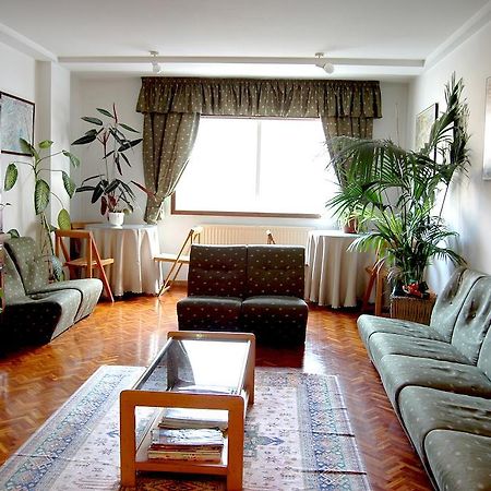 Hostal Charo II ซานติอาโก เด กอมโปสเตลา ภายนอก รูปภาพ