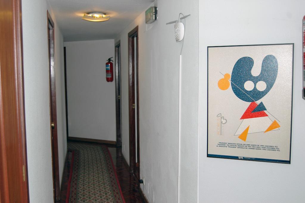 Hostal Charo II ซานติอาโก เด กอมโปสเตลา ห้อง รูปภาพ